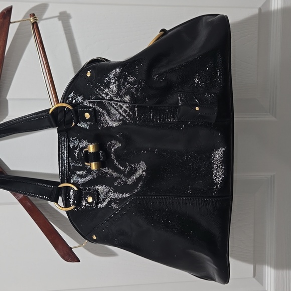 Yves Saint Laurent Shiny Black and Gold Shoulder Bag - Picture 12 of 16